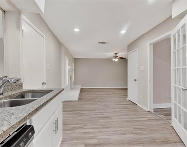 140 Trout Street - Photo Thumbnail 18