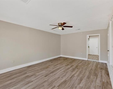 140 Trout Street - Photo Thumbnail 23