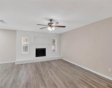 140 Trout Street - Photo Thumbnail 6