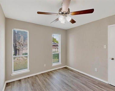 140 Trout Street - Photo Thumbnail 29
