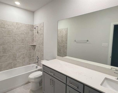 3115 Cordelia Drive - Photo Thumbnail 11