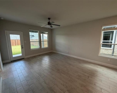 3115 Cordelia Drive - Photo Thumbnail 1