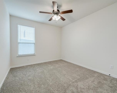 3127 Maverick Drive - Photo Thumbnail 25