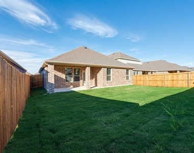 3127 Maverick Drive - Photo Thumbnail 33