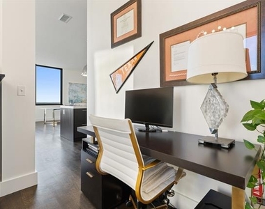 2200 Victory Avenue - Photo Thumbnail 13