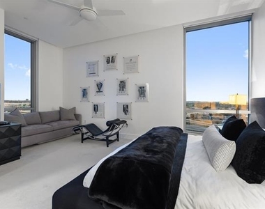 2200 Victory Avenue - Photo Thumbnail 17