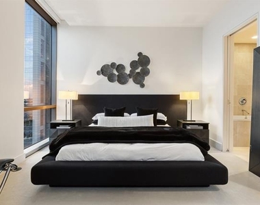 2200 Victory Avenue - Photo Thumbnail 15
