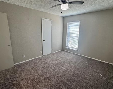 3813 Coates Circle - Photo Thumbnail 15
