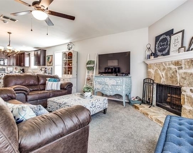 3001 Pinyon Place - Photo Thumbnail 5