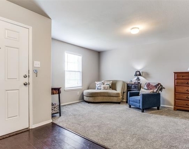 3001 Pinyon Place - Photo Thumbnail 19