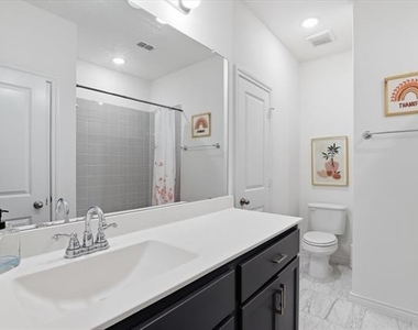 509 Cedarwood Street - Photo Thumbnail 30