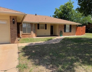 7933 Hearne Drive - Photo Thumbnail 1