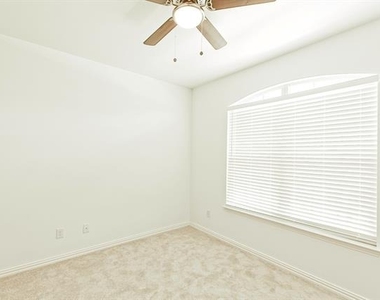 3104 Palmetto Place - Photo Thumbnail 28