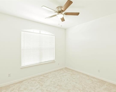 3104 Palmetto Place - Photo Thumbnail 26