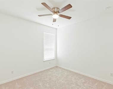 3104 Palmetto Place - Photo Thumbnail 32