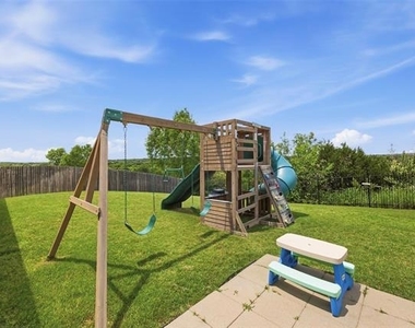 536 Inwood Street - Photo Thumbnail 24