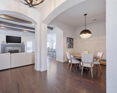 536 Inwood Street - Photo Thumbnail 1