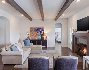 536 Inwood Street - Photo Thumbnail 6