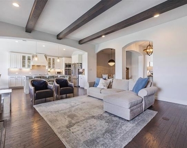 536 Inwood Street - Photo Thumbnail 5