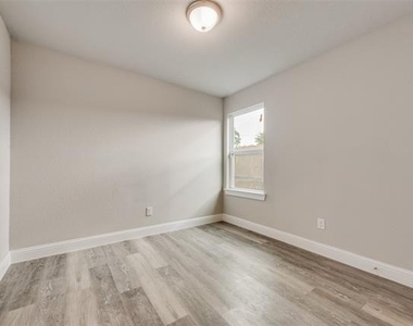 3153 Stag Road - Photo Thumbnail 10