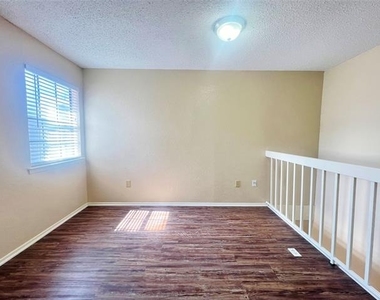 5626 Preston Oaks Road - Photo Thumbnail 6