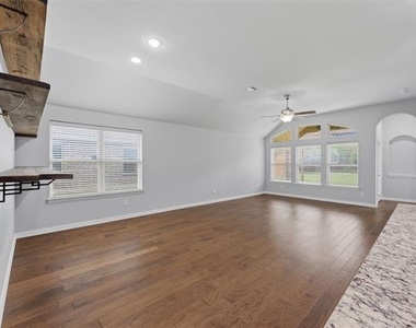 453 Rockaway Drive - Photo Thumbnail 2