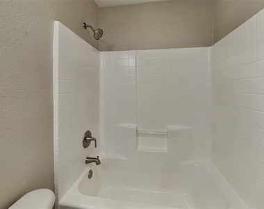 10469 Winding Passage Way - Photo Thumbnail 15