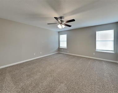 10469 Winding Passage Way - Photo Thumbnail 5
