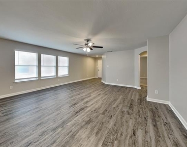 10469 Winding Passage Way - Photo Thumbnail 2
