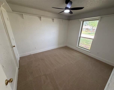 4909 Van Ness Street - Photo Thumbnail 11