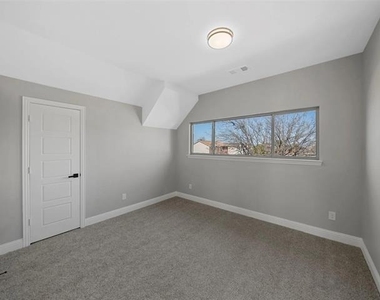 1063 Lake Trail Drive - Photo Thumbnail 29
