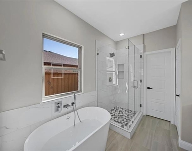 1063 Lake Trail Drive - Photo Thumbnail 24