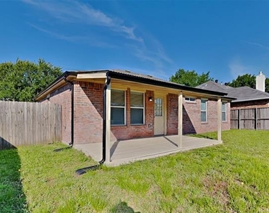 124 Stanford - Photo Thumbnail 15