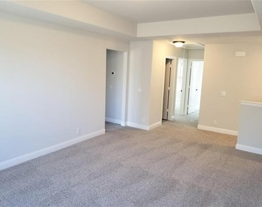 2113 Burke Drive - Photo Thumbnail 11