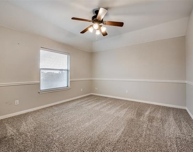 2569 Pinnacle Point Drive - Photo Thumbnail 18