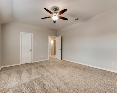 2569 Pinnacle Point Drive - Photo Thumbnail 17