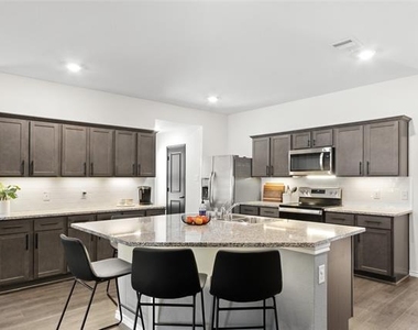 1224 Hutchings Court - Photo Thumbnail 5