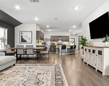 1224 Hutchings Court - Photo Thumbnail 9