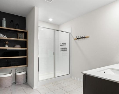 1224 Hutchings Court - Photo Thumbnail 18