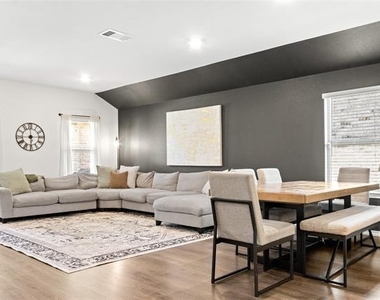 1224 Hutchings Court - Photo Thumbnail 6