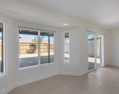 6934 W Mclellan Road - Photo Thumbnail 14