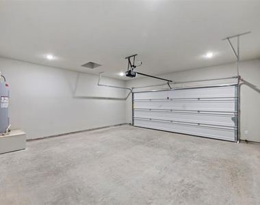 4028 Lecroy Court - Photo Thumbnail 20