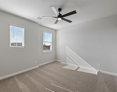 4028 Lecroy Court - Photo Thumbnail 21
