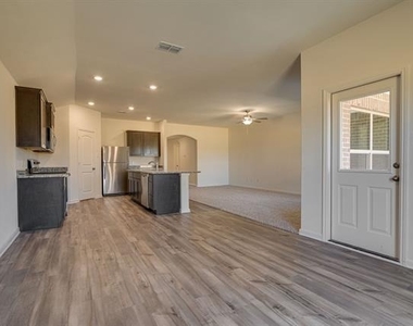 639 Arlington Park Court - Photo Thumbnail 15