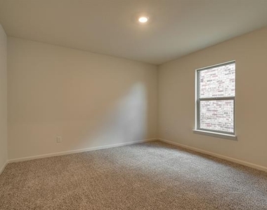 639 Arlington Park Court - Photo Thumbnail 23