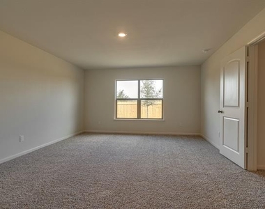 639 Arlington Park Court - Photo Thumbnail 17