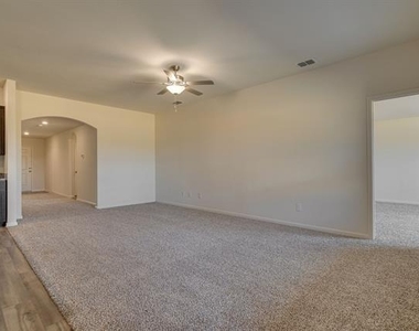 639 Arlington Park Court - Photo Thumbnail 7