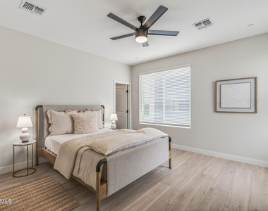 2601 E Clarendon Avenue - Photo Thumbnail 27