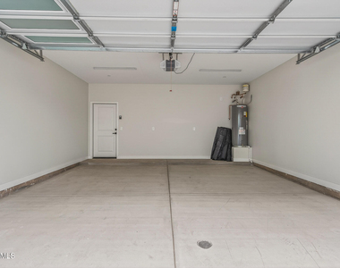 2601 E Clarendon Avenue - Photo Thumbnail 33