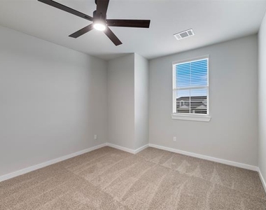 4267 Clovis Court - Photo Thumbnail 16